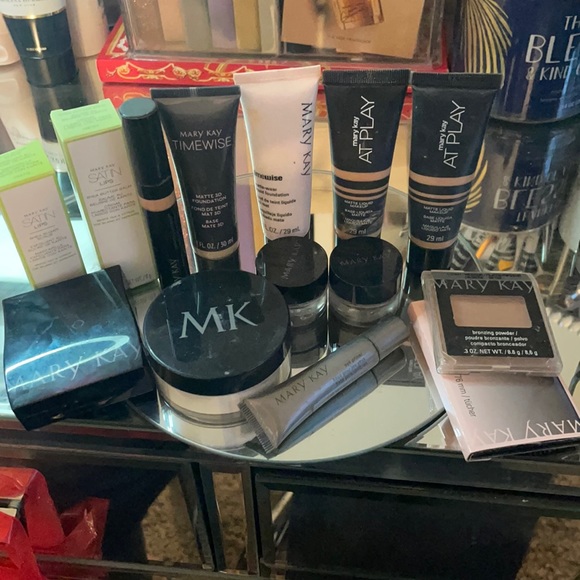 Mary Kay Other - Mary Kay LOT 14 pieces ,Nib satin lips set ,etc..